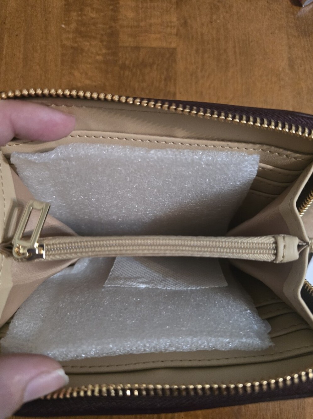 GUESS Purple Zip Wallet - Picture 3 of 3
